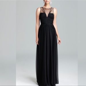 Adrianna Papell Elegant Black tulle gown size 8